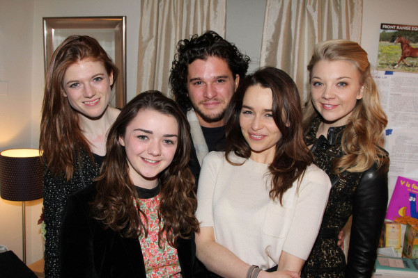 Maisie Williams pic #710342