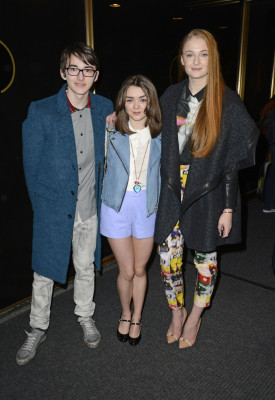 Maisie Williams pic #709871