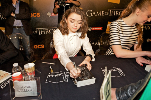 Maisie Williams pic #709534