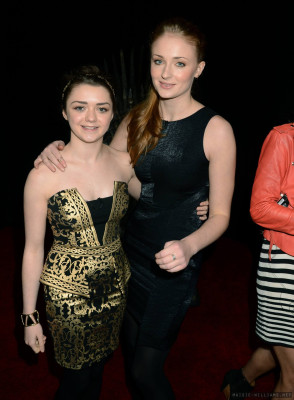 photo 10 in Maisie Williams gallery [id710716] 2014-06-20 00:00:00