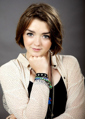 Maisie Williams pic #711144