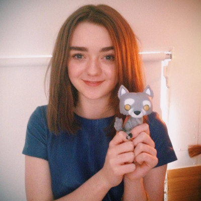 Maisie Williams pic #709852