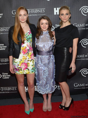 Maisie Williams pic #710307