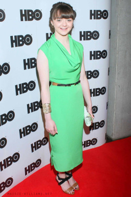 Maisie Williams pic #710317