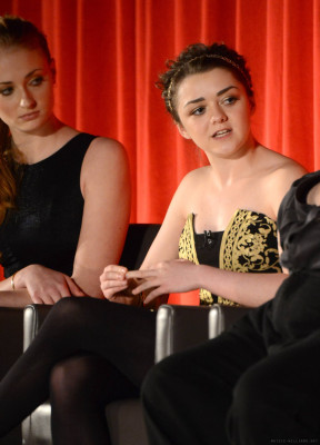 photo 20 in Maisie Williams gallery [id710741] 2014-06-20 00:00:00