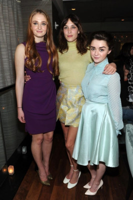 Maisie Williams pic #710132