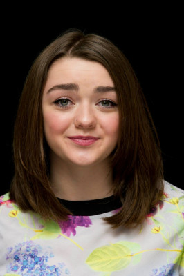 Maisie Williams pic #709823