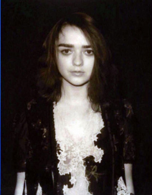Maisie Williams pic #1076136