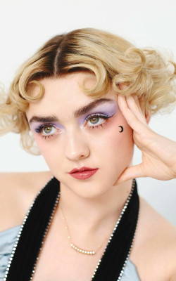 Maisie Williams pic #1231441