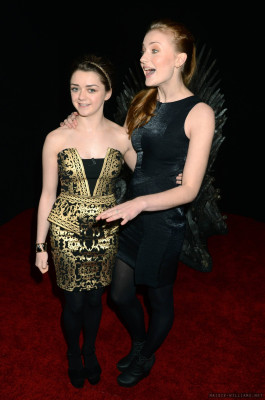photo 15 in Maisie Williams gallery [id710705] 2014-06-20 00:00:00