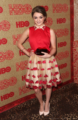 Maisie Williams pic #710112