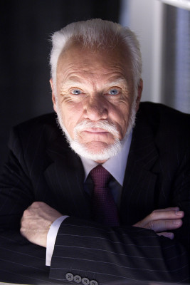 Malcolm McDowell pic #363181
