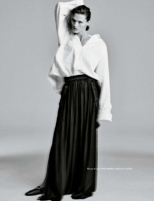 Malgosia Bela pic #1372023