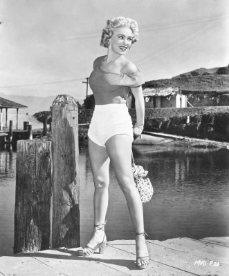 Mamie Van Doren pic #614757