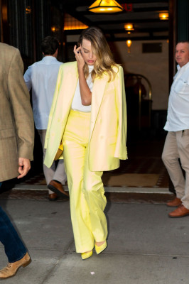 Margot Robbie pic #1185433