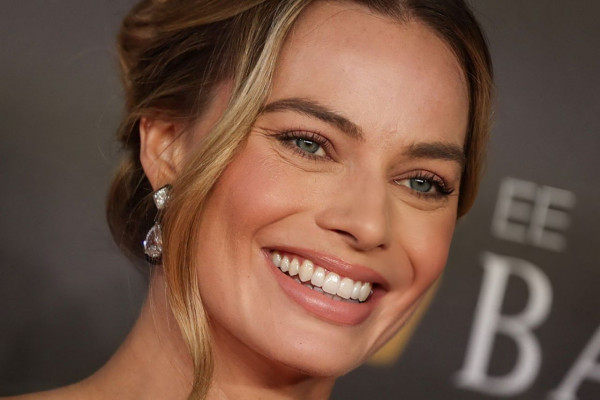 Margot Robbie pic #1346543