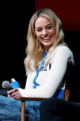 Margot Robbie pic #1121162