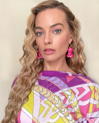 Margot Robbie pic #1331696