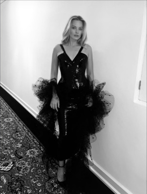 Margot Robbie pic #1342604
