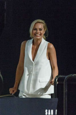 Margot Robbie pic #787600
