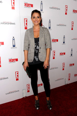 photo 7 in Maria Menounos gallery [id280696] 2010-08-24 00:00:00