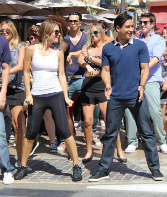Maria Menounos pic #536021