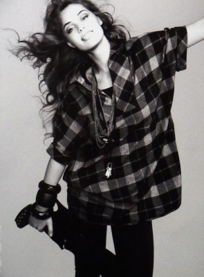 Marie Ange Casta pic #211816