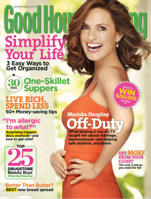 photo 13 in Mariska Hargitay gallery [id279083] 2010-08-19 00:00:00