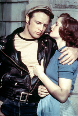 Marlon Brando pic #465300