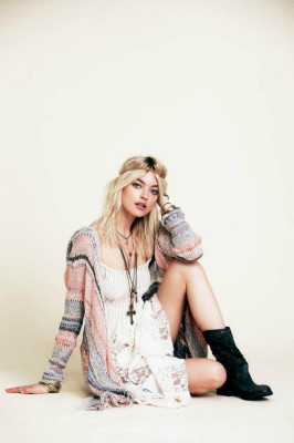 photo 13 in Martha Hunt gallery [id610748] 2013-06-19 00:00:00