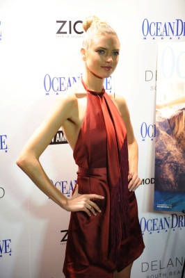 Martha Hunt pic #792483