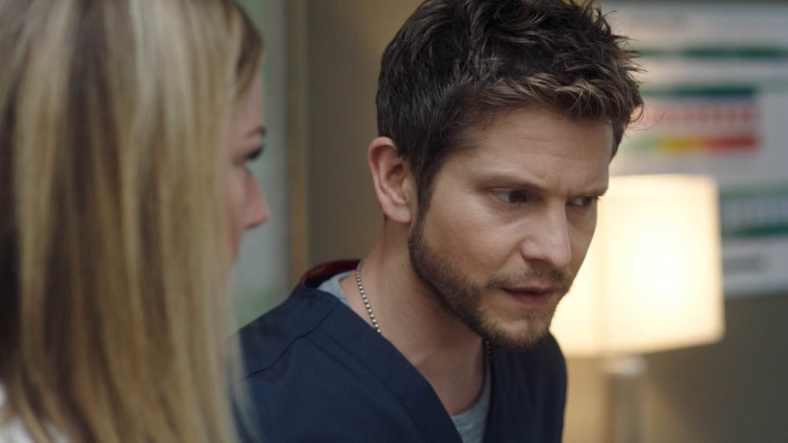 Matt Czuchry pic #1234248