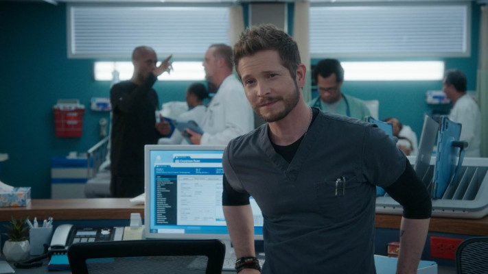 photo 3 in Matt Czuchry gallery [id1254755] 2021-05-04 00:00:00