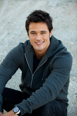 Matthew Atkinson  pic #453212