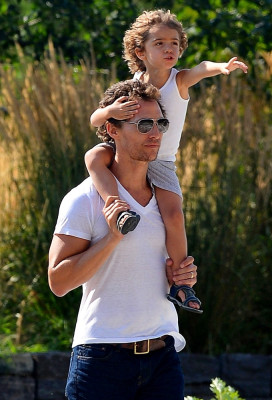photo 20 in McConaughey gallery [id516194] 2012-07-27 00:00:00