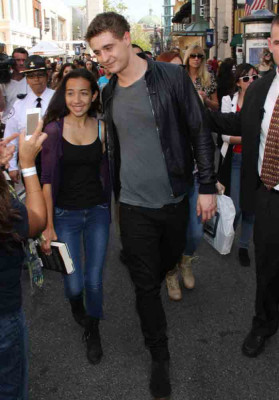 photo 17 in Max Irons gallery [id674641] 2014-03-02 00:00:00