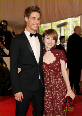 Max Irons pic #673222
