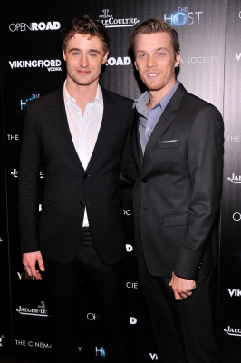 Max Irons pic #673373