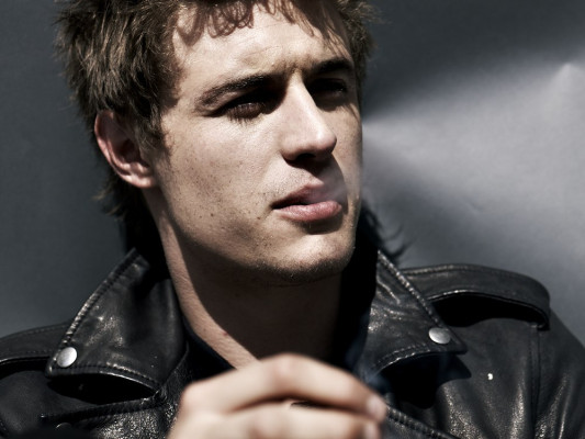 photo 19 in Max Irons gallery [id683106] 2014-03-26 00:00:00