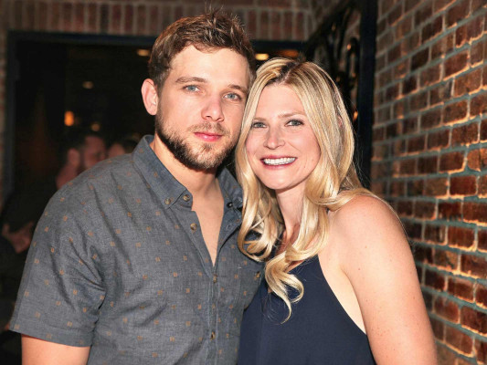photo 10 in Max Thieriot gallery [id1282336] 2021-11-23 00:00:00