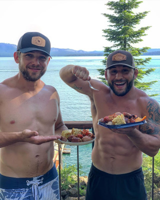 photo 17 in Max Thieriot gallery [id1261846] 2021-07-22 00:00:00