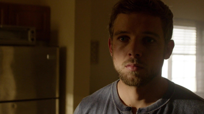 Max Thieriot pic #1248039