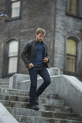 Max Thieriot pic #1241589