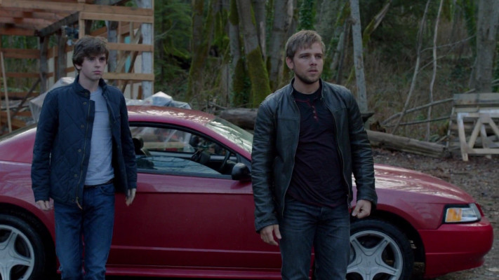 Max Thieriot pic #1242710