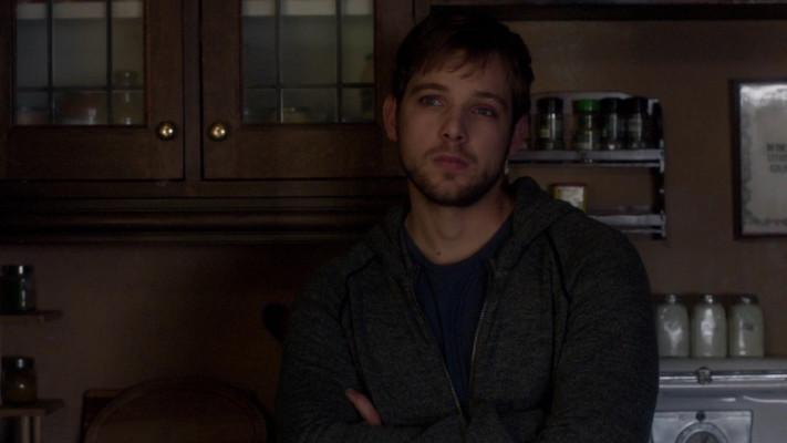 photo 6 in Max Thieriot gallery [id1255795] 2021-05-18 00:00:00