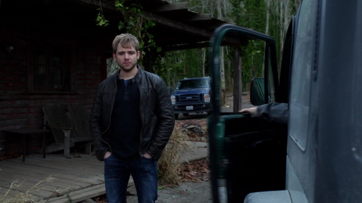 photo 7 in Max Thieriot gallery [id1255794] 2021-05-18 00:00:00