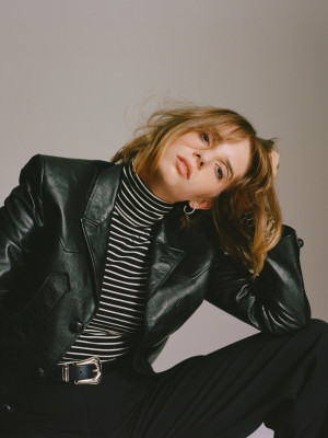 Maya Thurman Hawke pic #1168644
