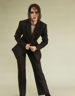 Maya Thurman Hawke pic #1154618