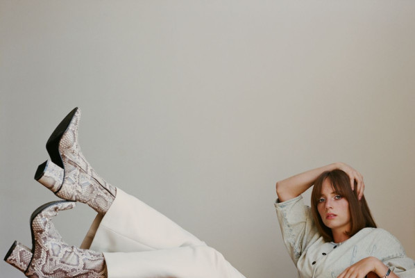 Maya Thurman Hawke pic #1189246