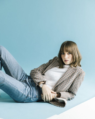 Maya Thurman Hawke pic #1157527